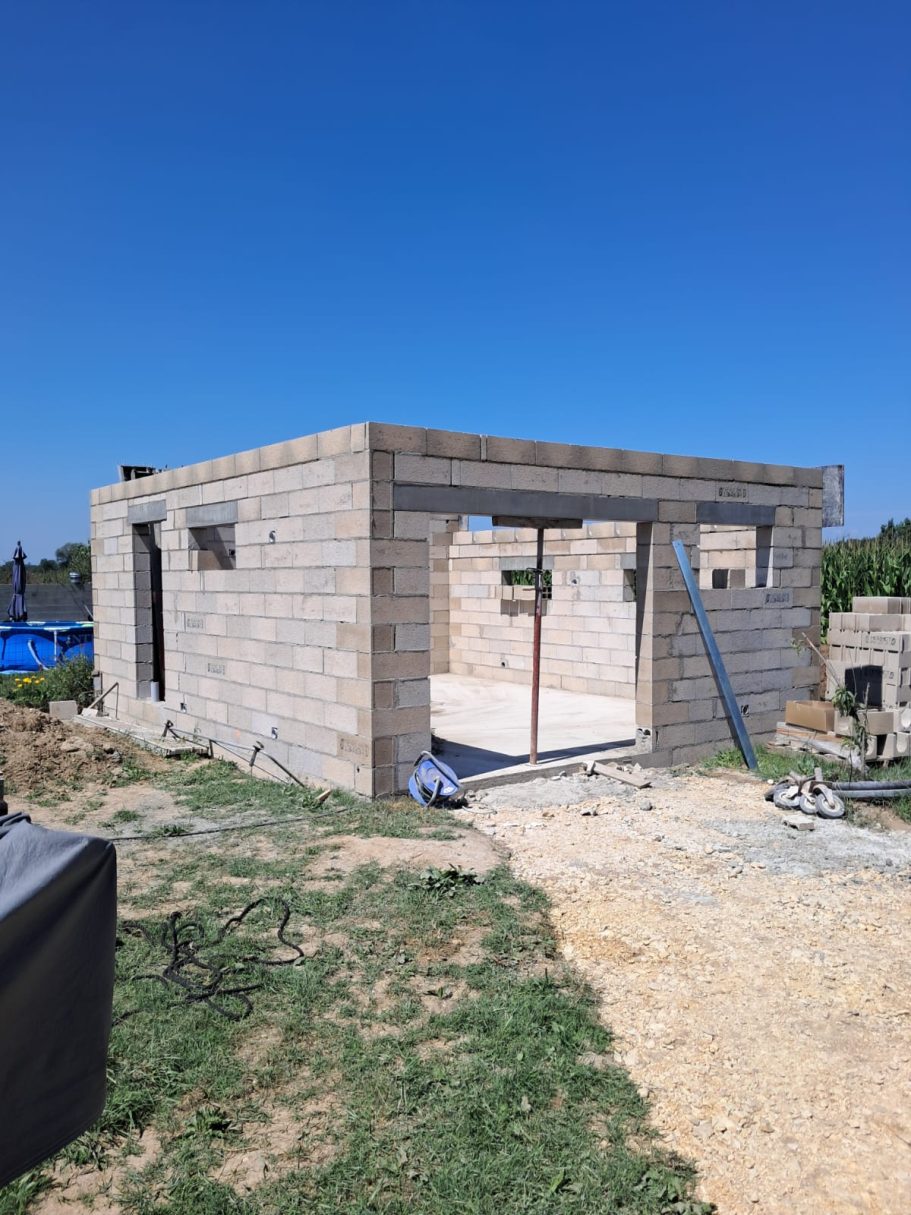 Bâtisse d'un garage de 31m²
